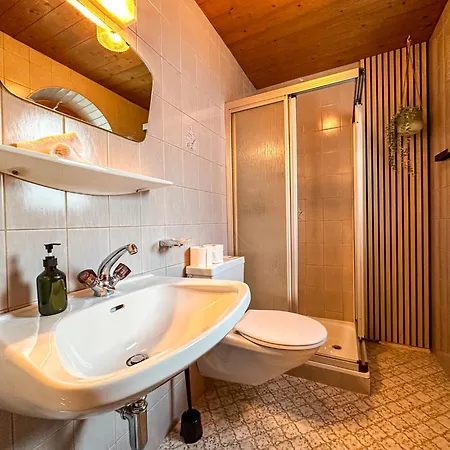 Luna Zillertal Apartmanhotel Hippach