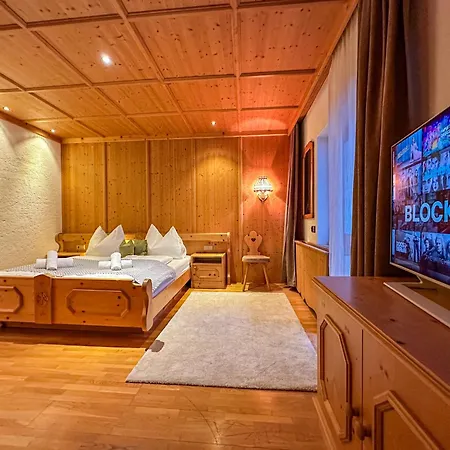 Luna Zillertal 3* Hippach