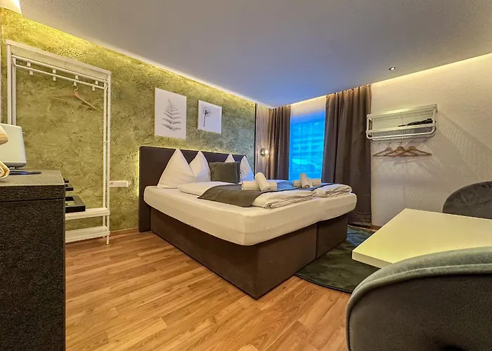 Luna Zillertal 3* היפאך