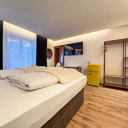 Luna Zillertal Aparthotel 3*