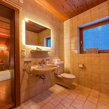 Luna Zillertal מלון דירות היפאך