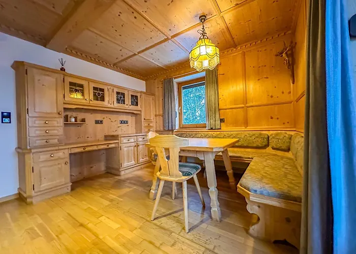 Luna Zillertal Hippach